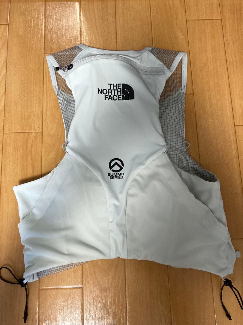 ノースフェイス HST Fume6 サイズL/7L