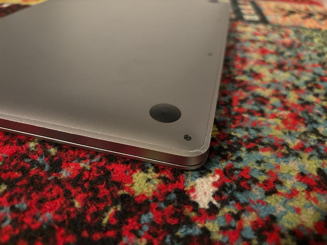 MacBook Pro 2017 マックブックプロ R31