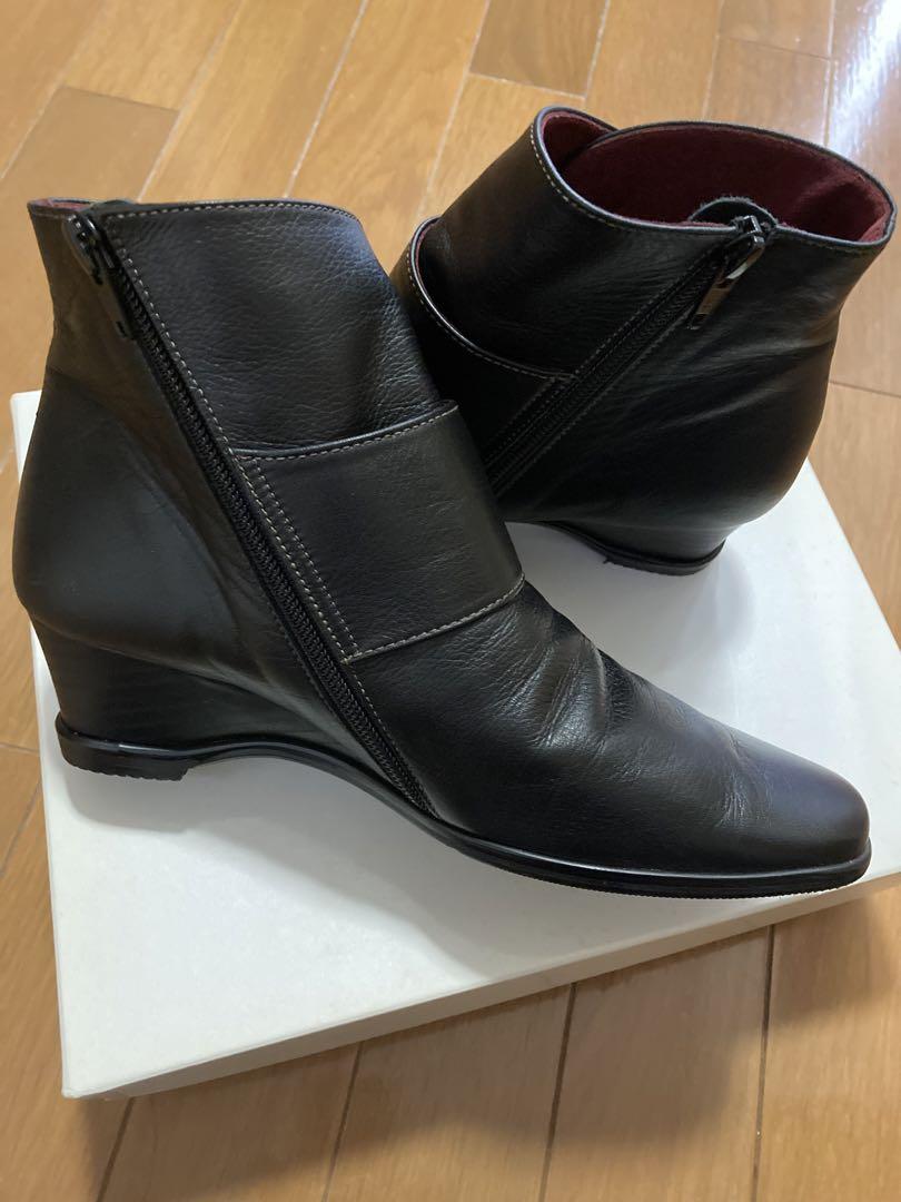 黒 レザー バンド付きブーツ