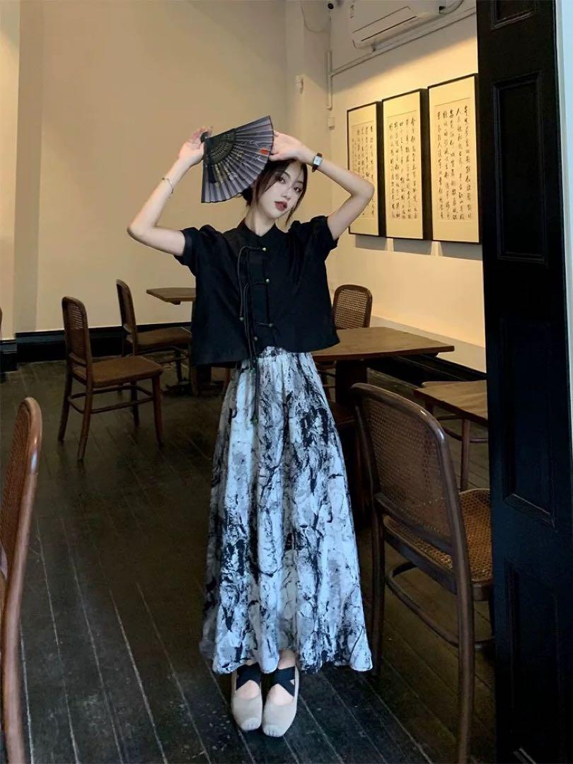 特別な時にも普段にも♡白黒柄ロングスカート