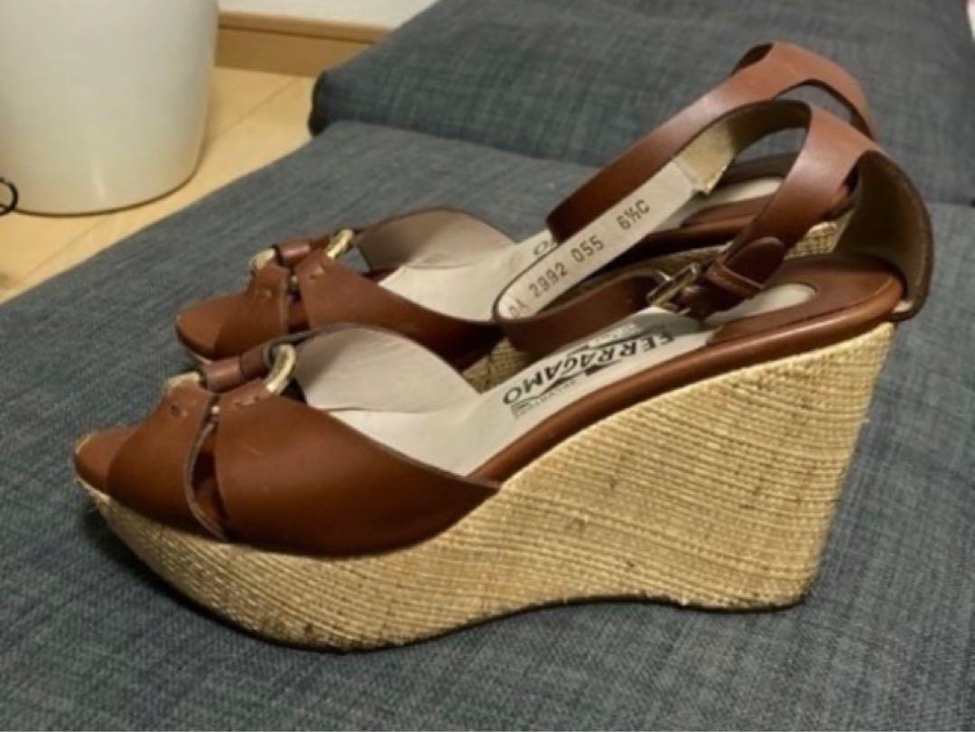 SALVATORE FERRAGAMO ヴァラボウオープントゥサンダル Salvatore Ferragamo - 美品 サルヴァトーレ フェラガモ