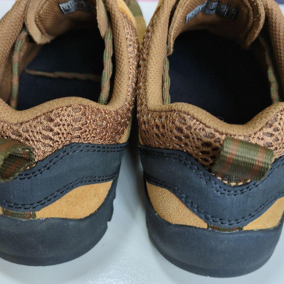 KEEN　アウトドアシューズ　24.5cm