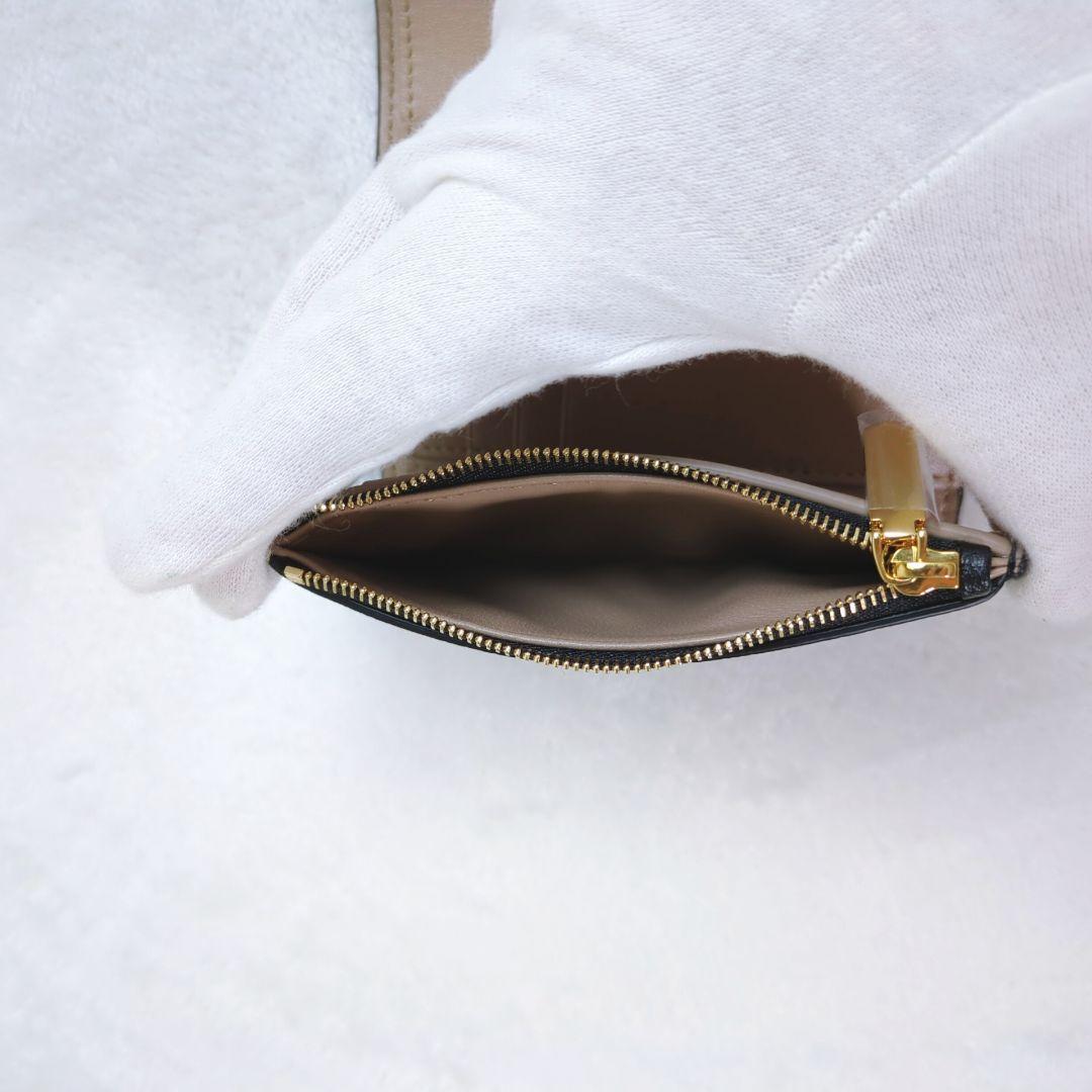 新品　Tiffany ティファニー 三つ折り財布 T デコ レザー 箱付き