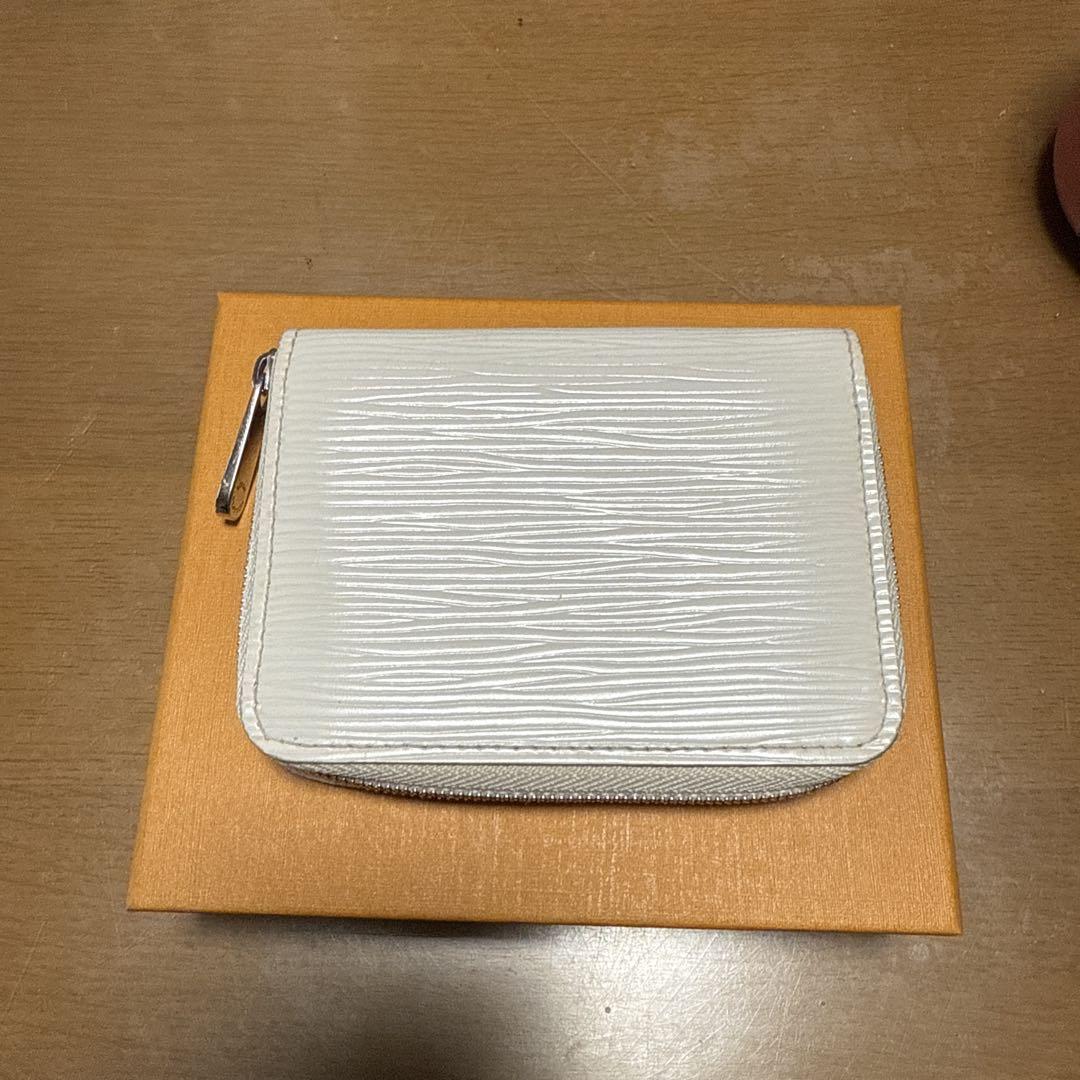 ルイヴィトン　エピ　コインパース　小銭入れ　財布　イヴォワール　M6015J