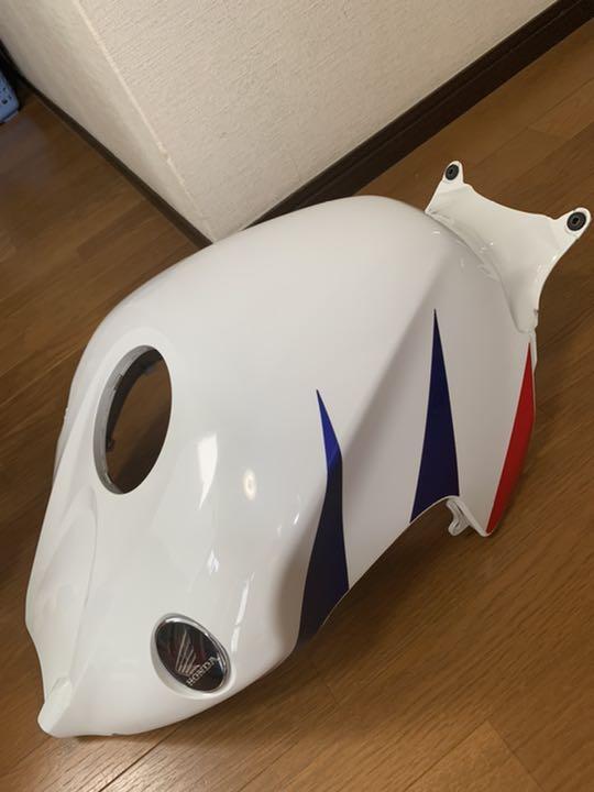 豊富な得価 HONDA 後期 純正タンクカバー iUugr-m38557191121 CBR1000RR SC59 安い特価