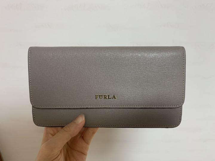 価格は安く FURLA グレージュ 長財布 フルラ 小物