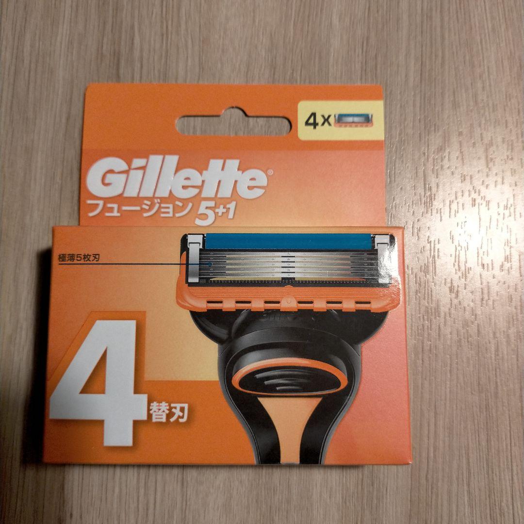 ★新品★ジレットフュージョン5+1替刃・4枚セット