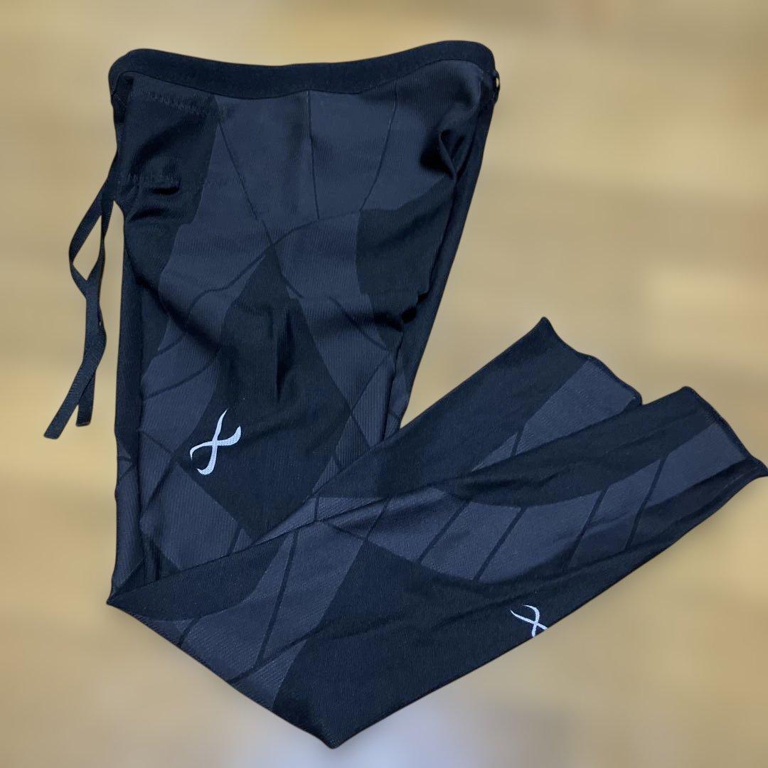 美品　スポーツタイツS　ワコール　試着のみ 即購入可