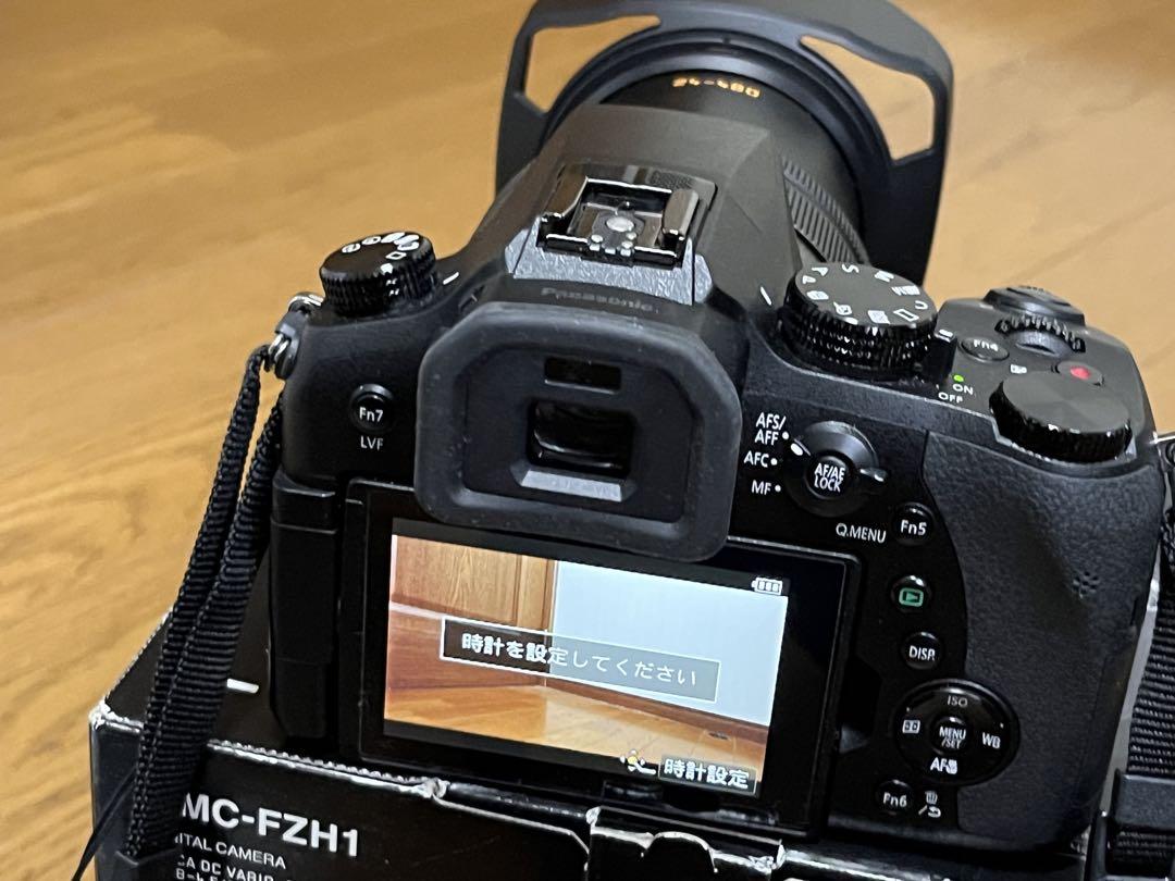 【中古美品】パナソニックPanasonic LUMIX DMC-FZH1