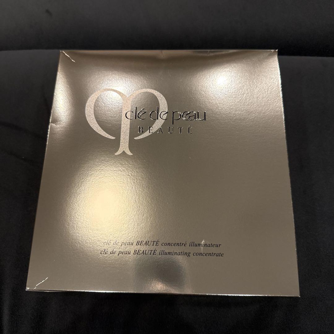 clé de peau BEAUTÉ コンサントレイリュミナトゥール6セット