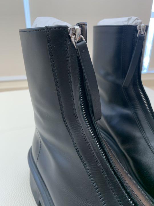 zipped