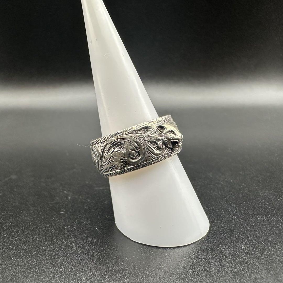 極美品✨　GUCCI　リング　指輪　キャットヘッド　ロゴ　刻印　893 極美品✨ GUCCI リング 指輪 キャットヘッド ロゴ 刻印 893