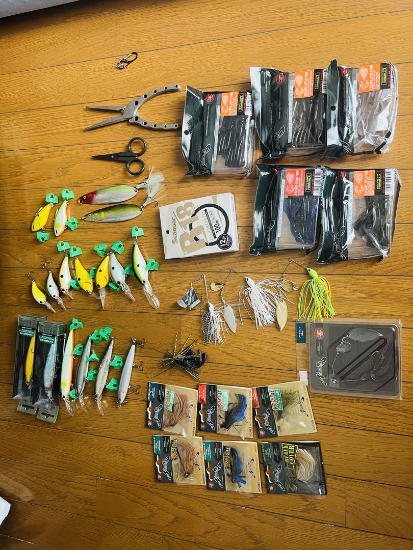 ノリーズ、ハードルアーセット。ケース、魚群探知器