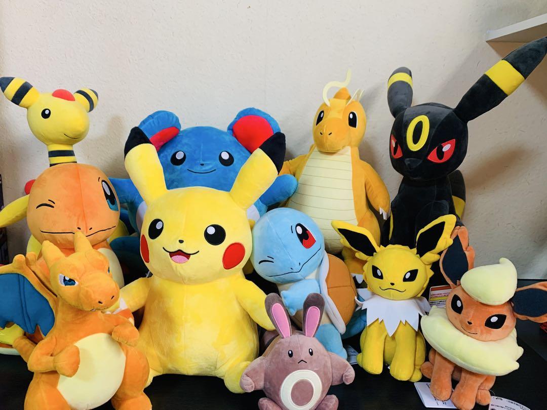 【新品タグあり】ポケットモンスター　ピカチュウ・ブラッキー他　ぬいぐるみ11体