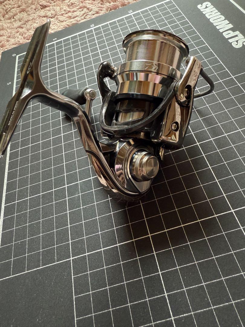 18 イグジスト　LT 2500S-CXH
