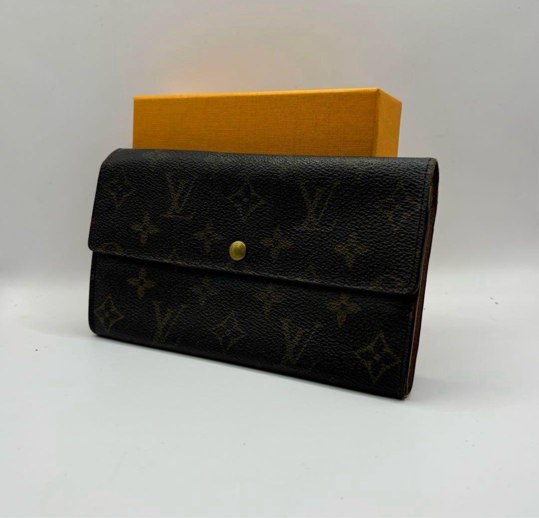 ✨Louis Vuitton✨ 二つ折り財布 ブラック* - メルカリ