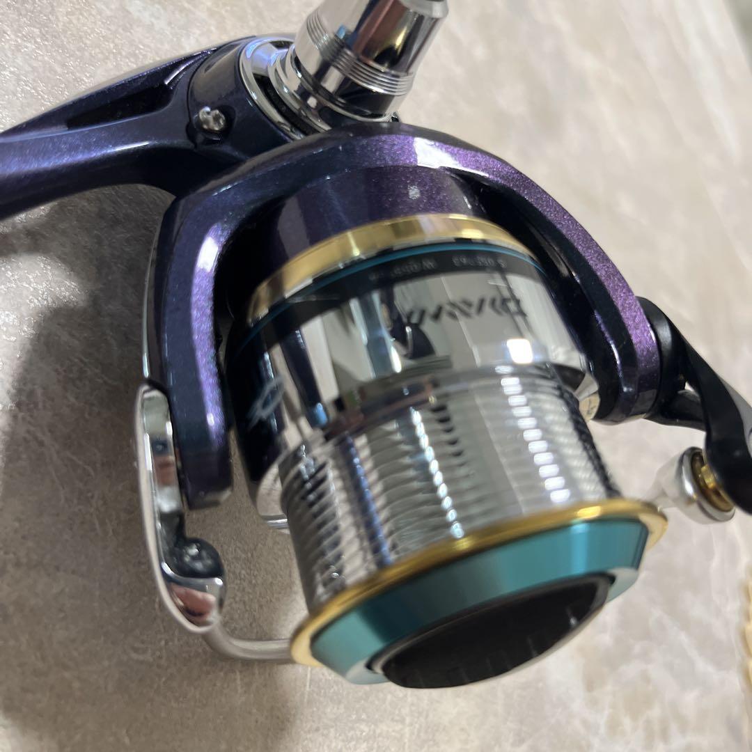 エギング用リール エメラルダス inf 2506