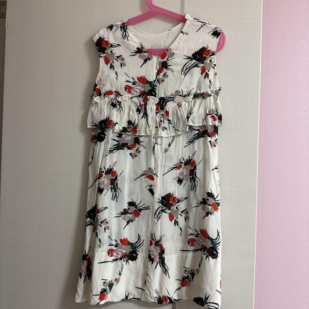 MARNI マルニ キッズ 子供服 女の子 花柄ノースリーブワンピース 8A MARNI マルニ キッズ 子供服 女の子 花柄ノースリーブワンピース 8A