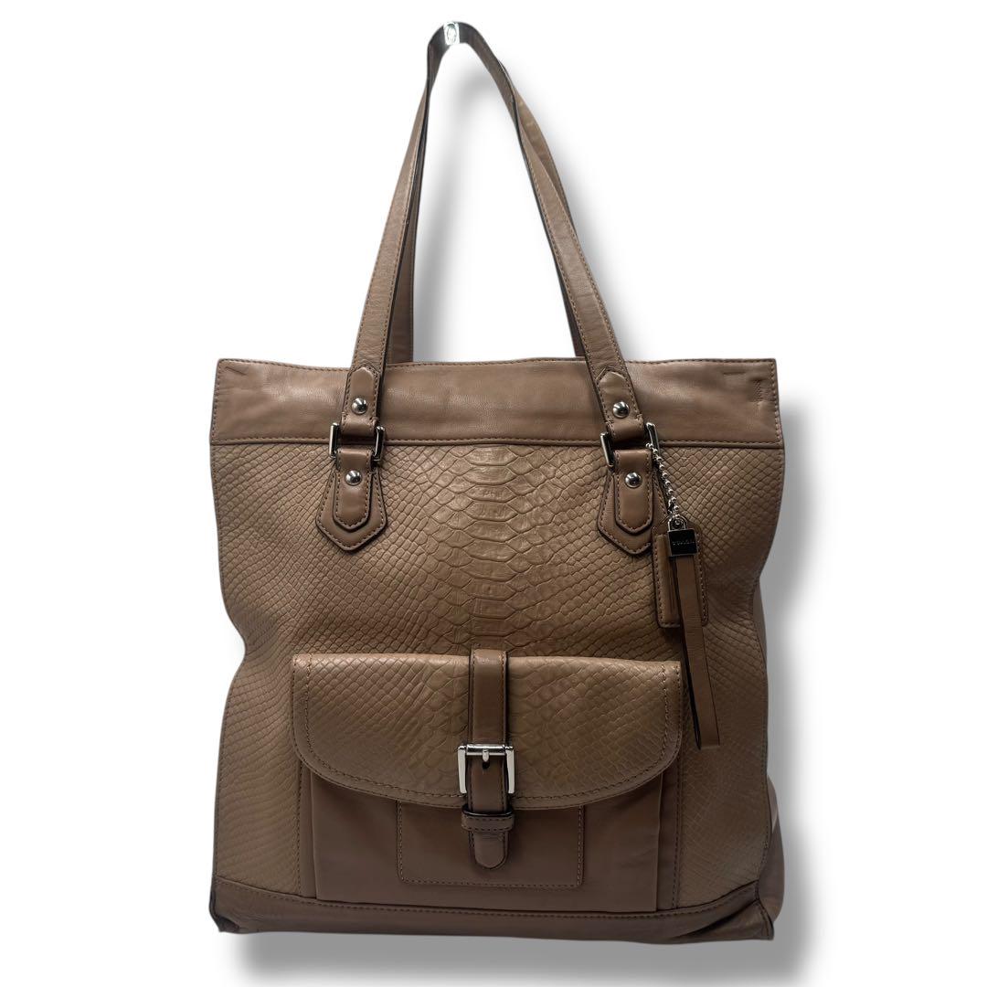 激レア COACH コーチ パイソン トートバッグ A4収納可能 レザー
