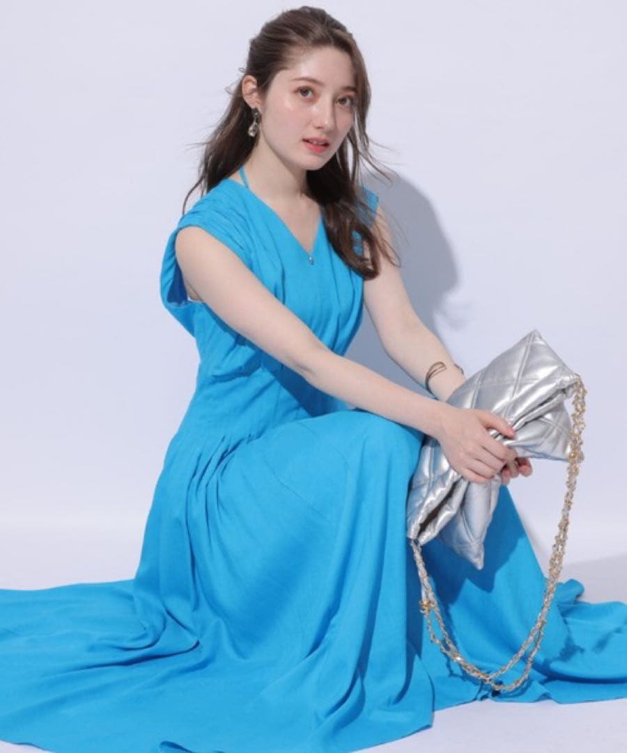 【タグ付・新品未使用】アプワイザーリッシェ カラータックワンピース 【タグ付・新品未使用】アプワイザーリッシェ カラータックワンピース