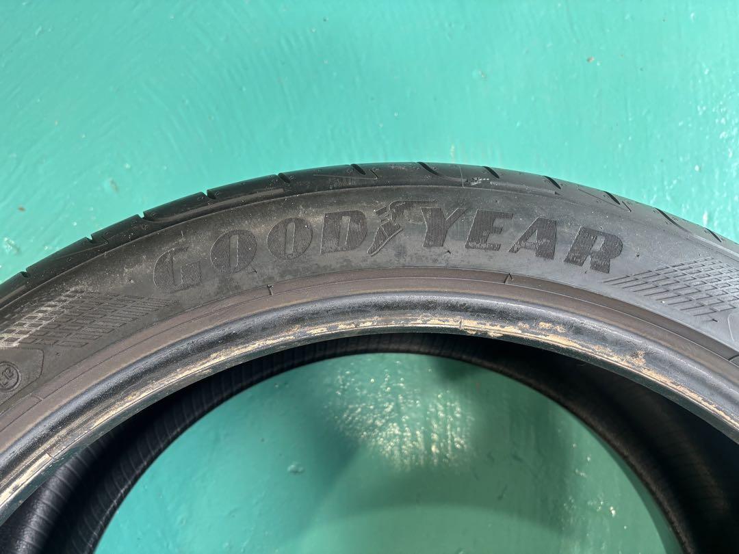 285/35r21 2本　7部山　グッドイヤー承認タイヤ