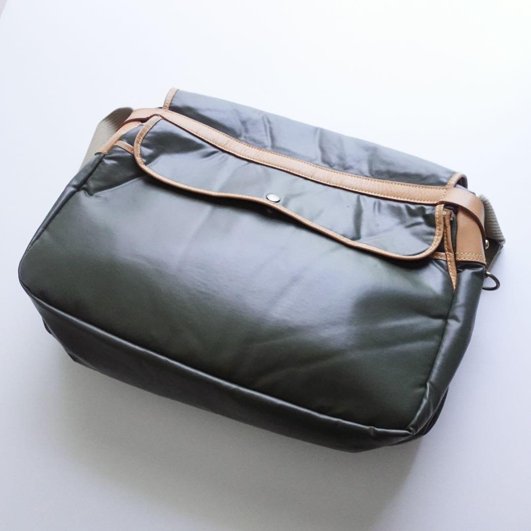 HUNTING WORLD バチュークロス　ショルダーバッグ　レザー　オリーブ
