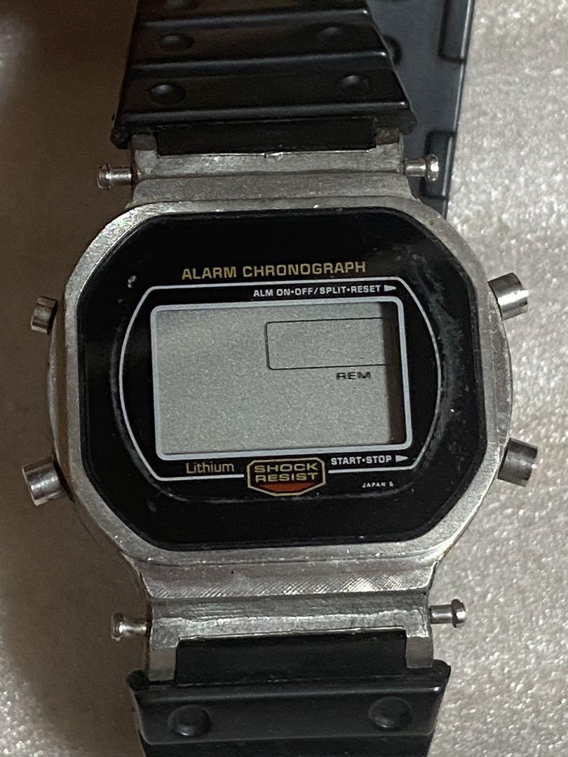 CASIO カシオ　G-SHOCK DW-5700