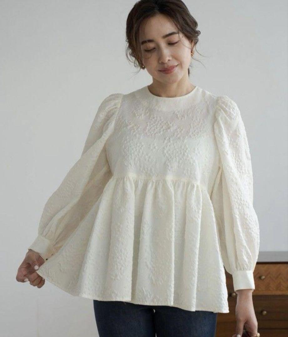 【美品】OHGA fruits フルーツ　ブラウス