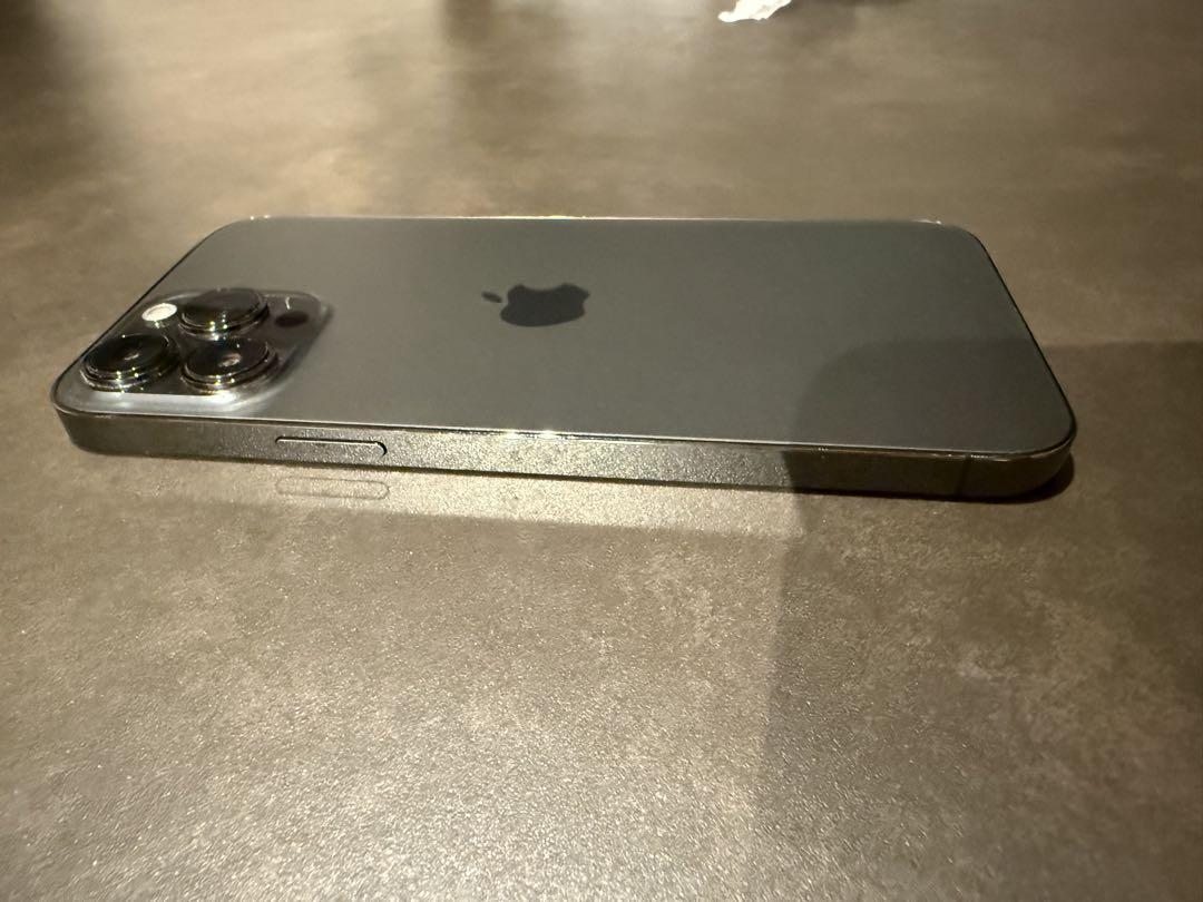 iPhone13promax 516GB ブラック　本体