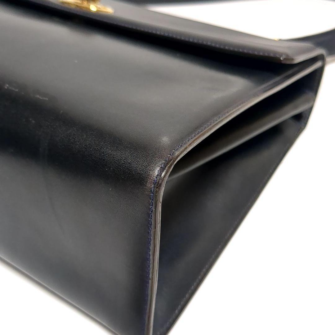 ✨GUCCI✨ハンドバッグ インターロッキング ターンロック ネイビー レザー ✨GUCCI✨ハンドバッグ インターロッキング ターンロック ネイビー レザー