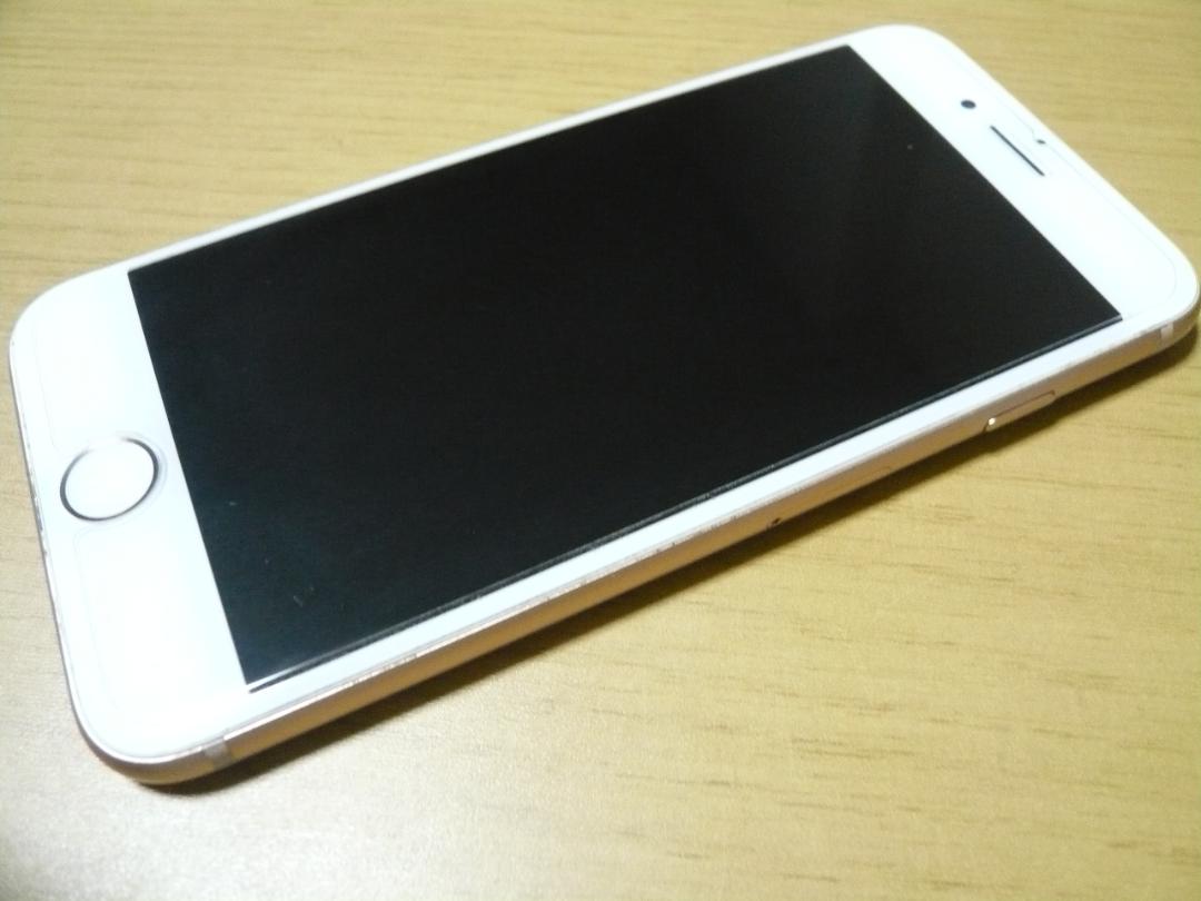 iPhone8 ゴールド 64GB SIMフリー バッテリー100%