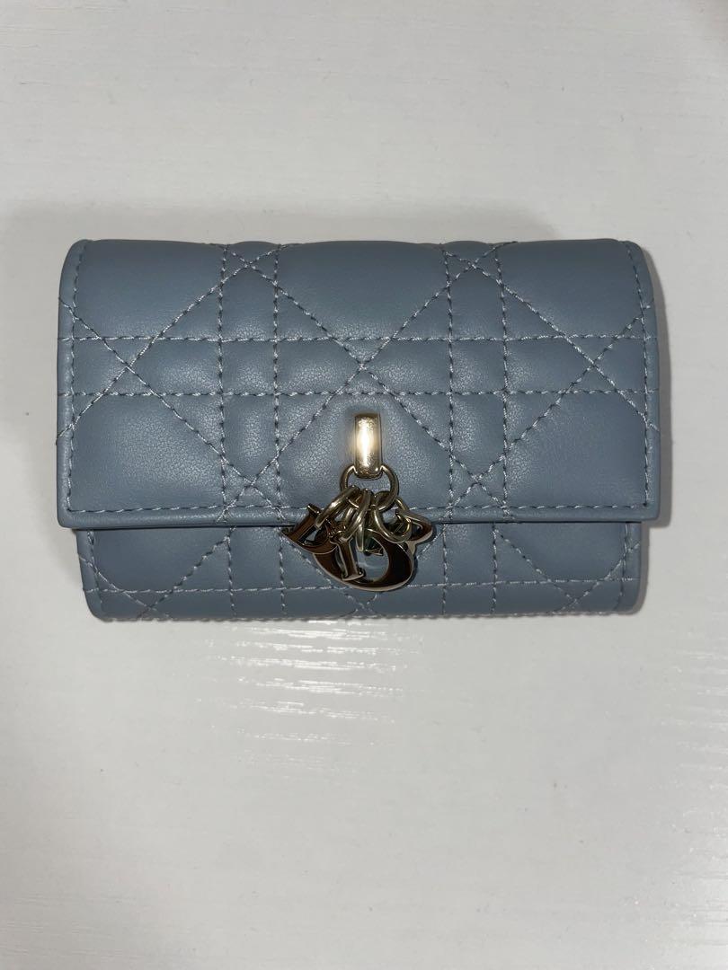 Dior キルティング ウォレット カードケース クラウドブルー Dior キルティング ウォレット カードケース クラウドブルー