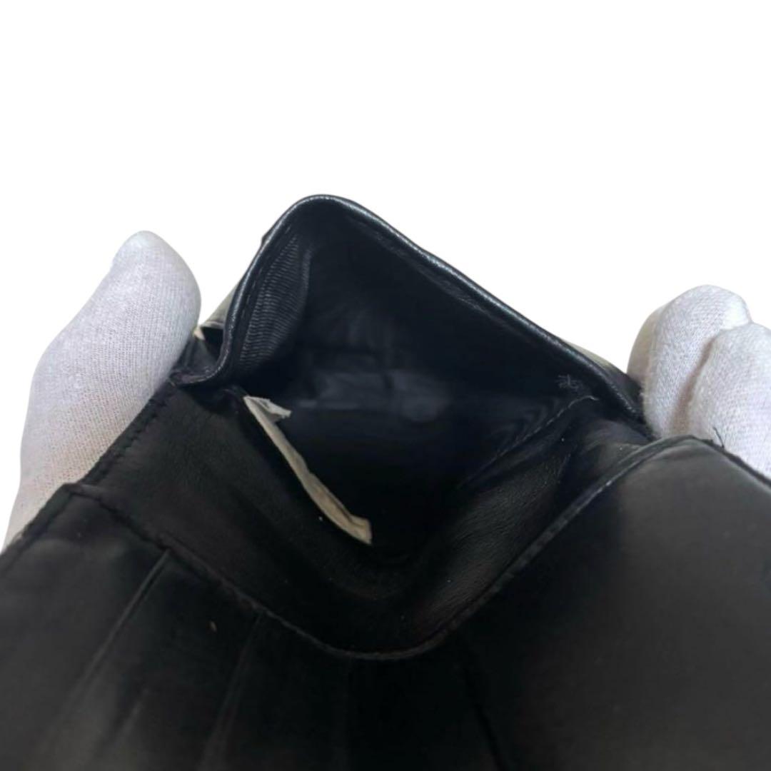 人気　ボッテガヴェネタ　折り財布　ブラック　イントレチャート　ラウンドファスナー