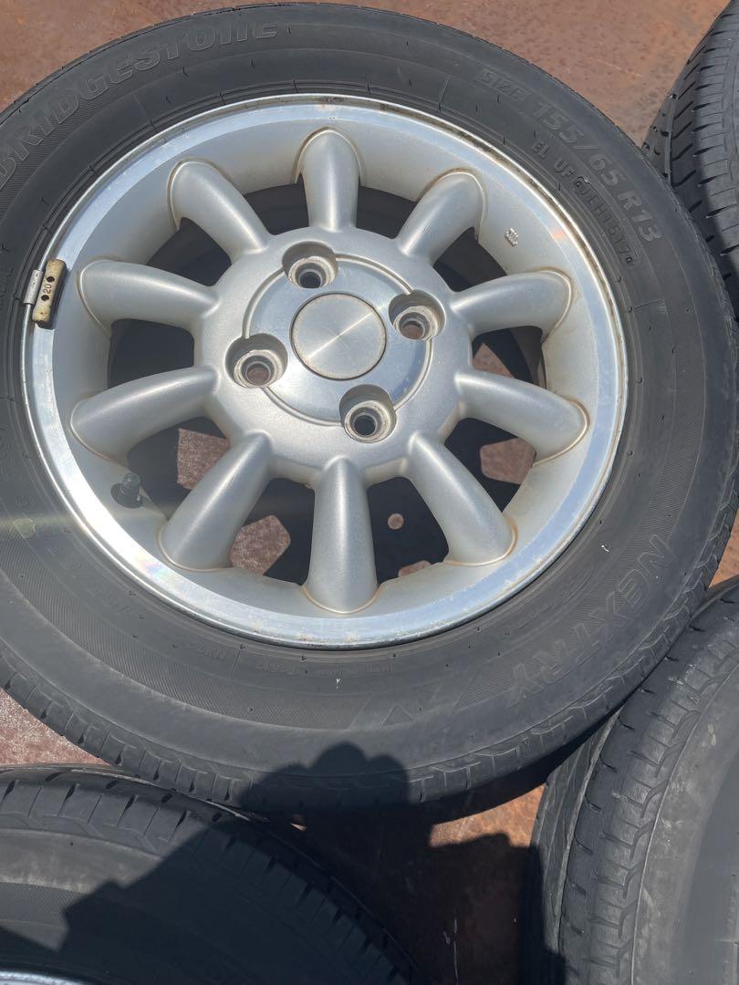 スズキ　13インチ　アルミホイール　タイヤ付き　155/65R13