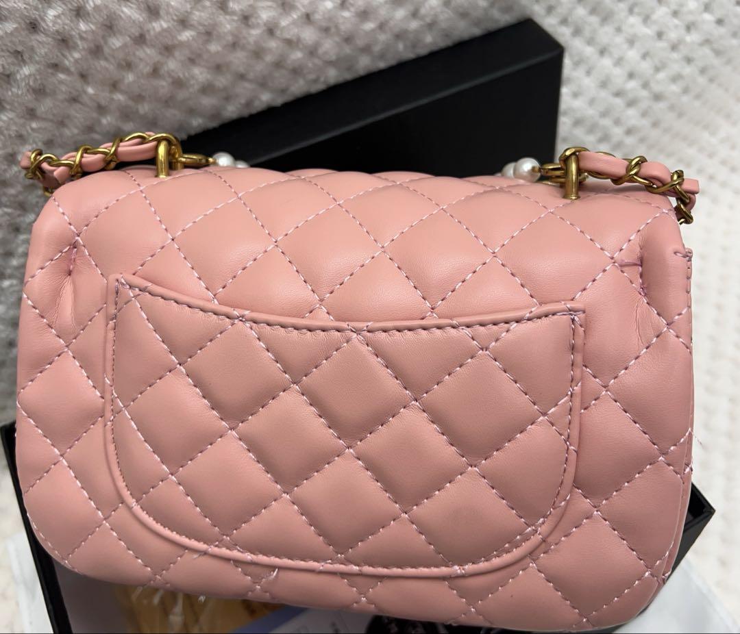 新品ショルダーバッグ