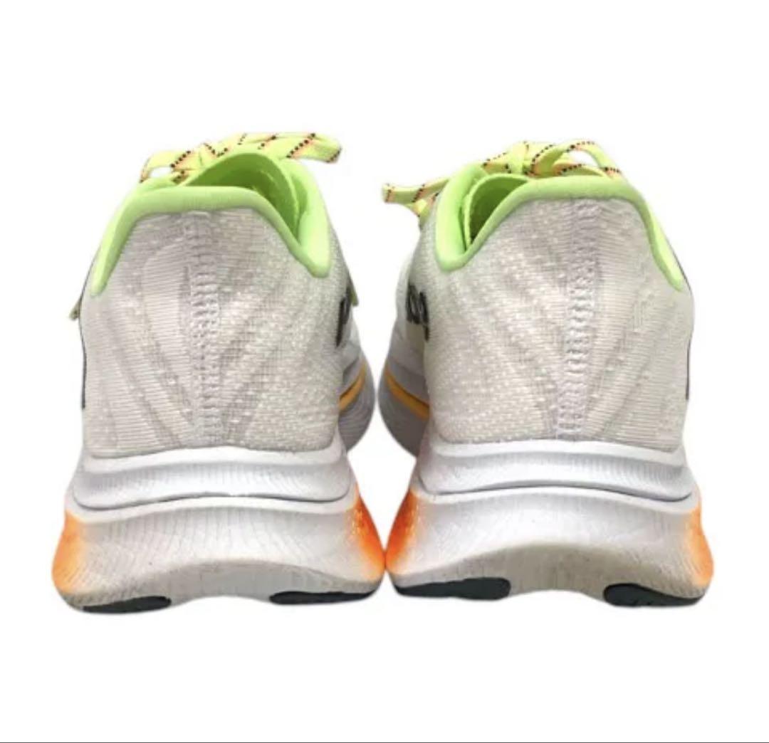 ニューバランス FuelCell SuperComp Trainer ランニング