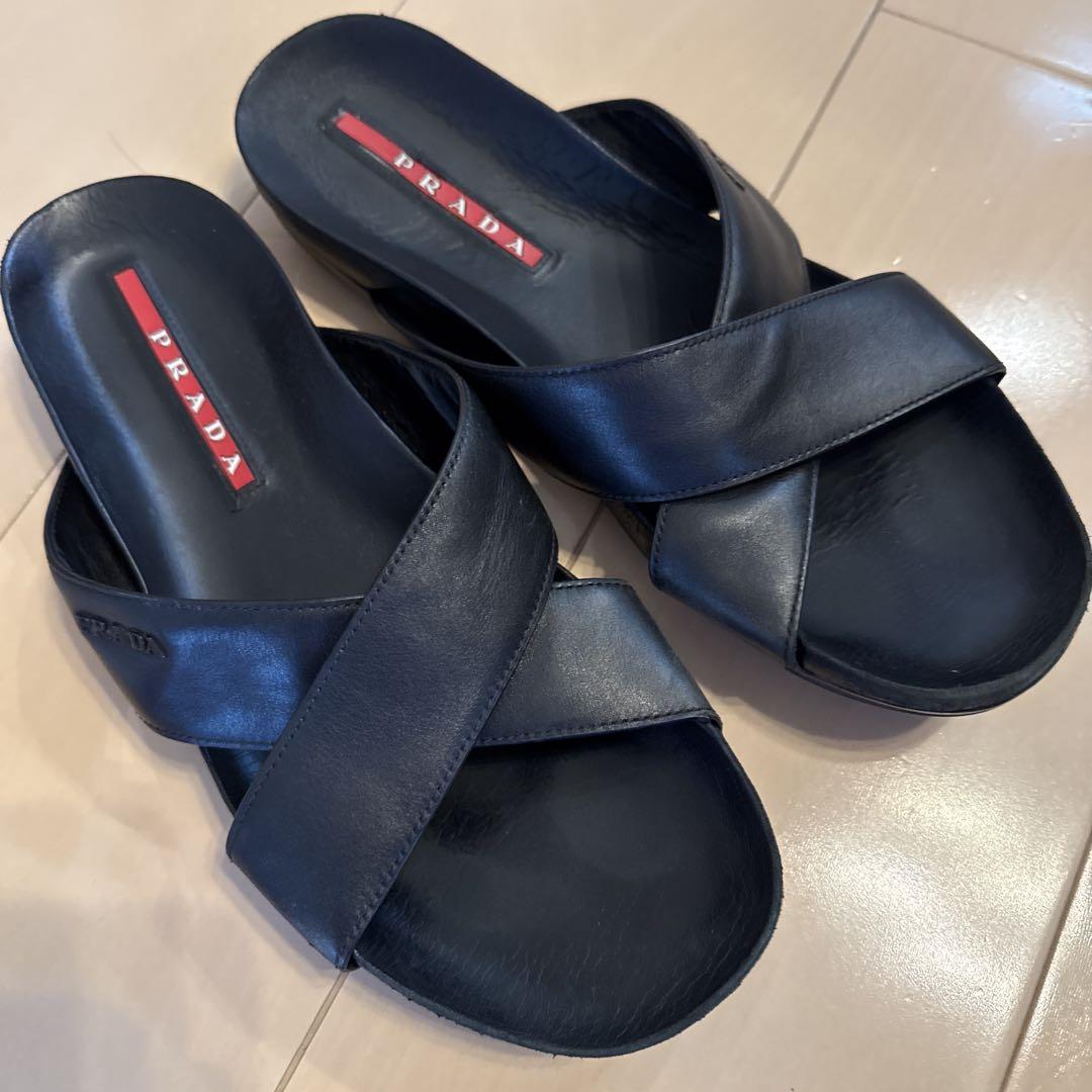 PRADA ブラックレザー サンダル　クロス　プラダ