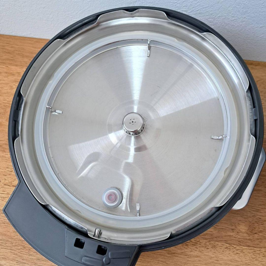 【極美品】IRIS OHYAMA 電気圧力鍋 4L PMPC-MA4-B 黒