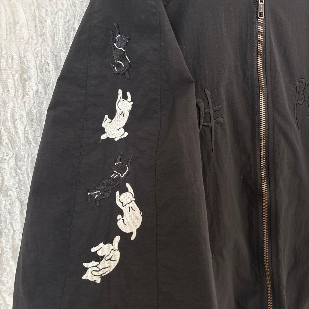 グラニフ 石黒亜矢子 コラボ スカジャン風 ブルゾン 刺繍 阿吽 猫