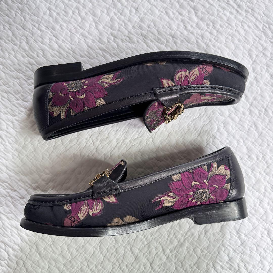 激レアSalvatore Ferragamo 花柄 ローファー ガンチーニ