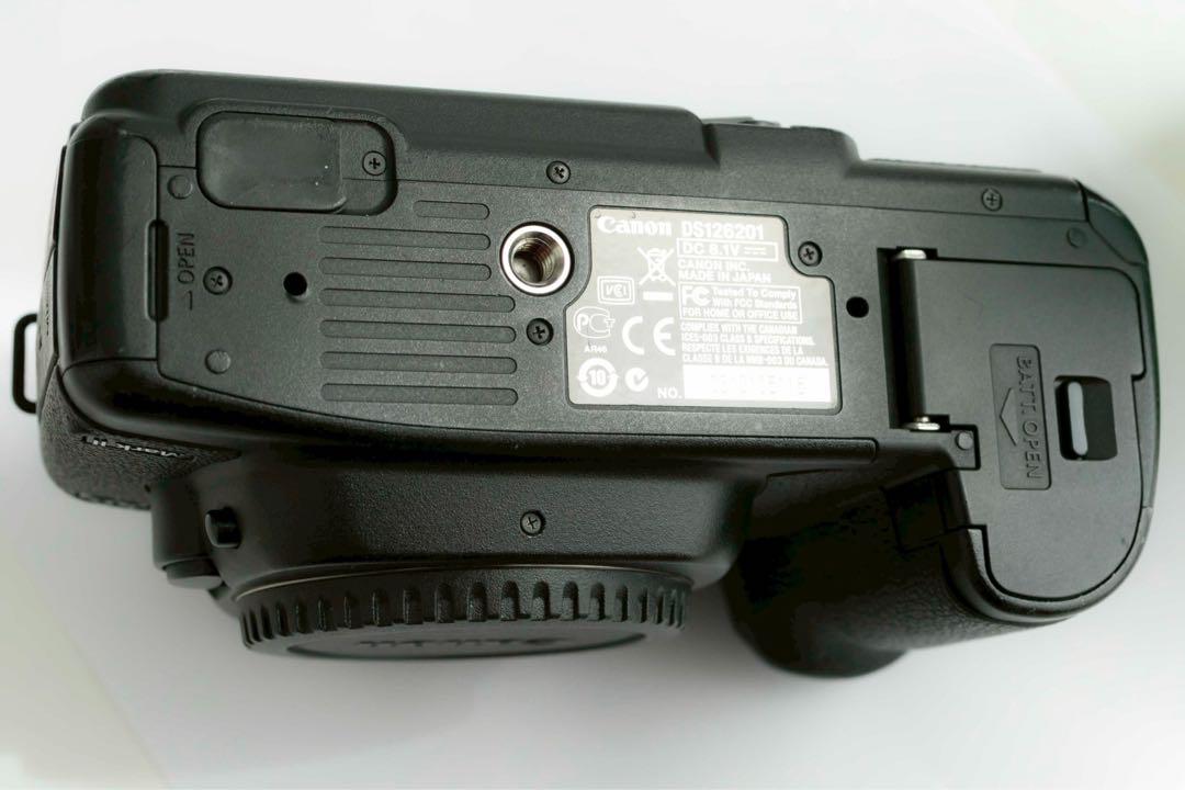 Canon EOS 5D Mark II デジタル一眼レフ　ジャンク品