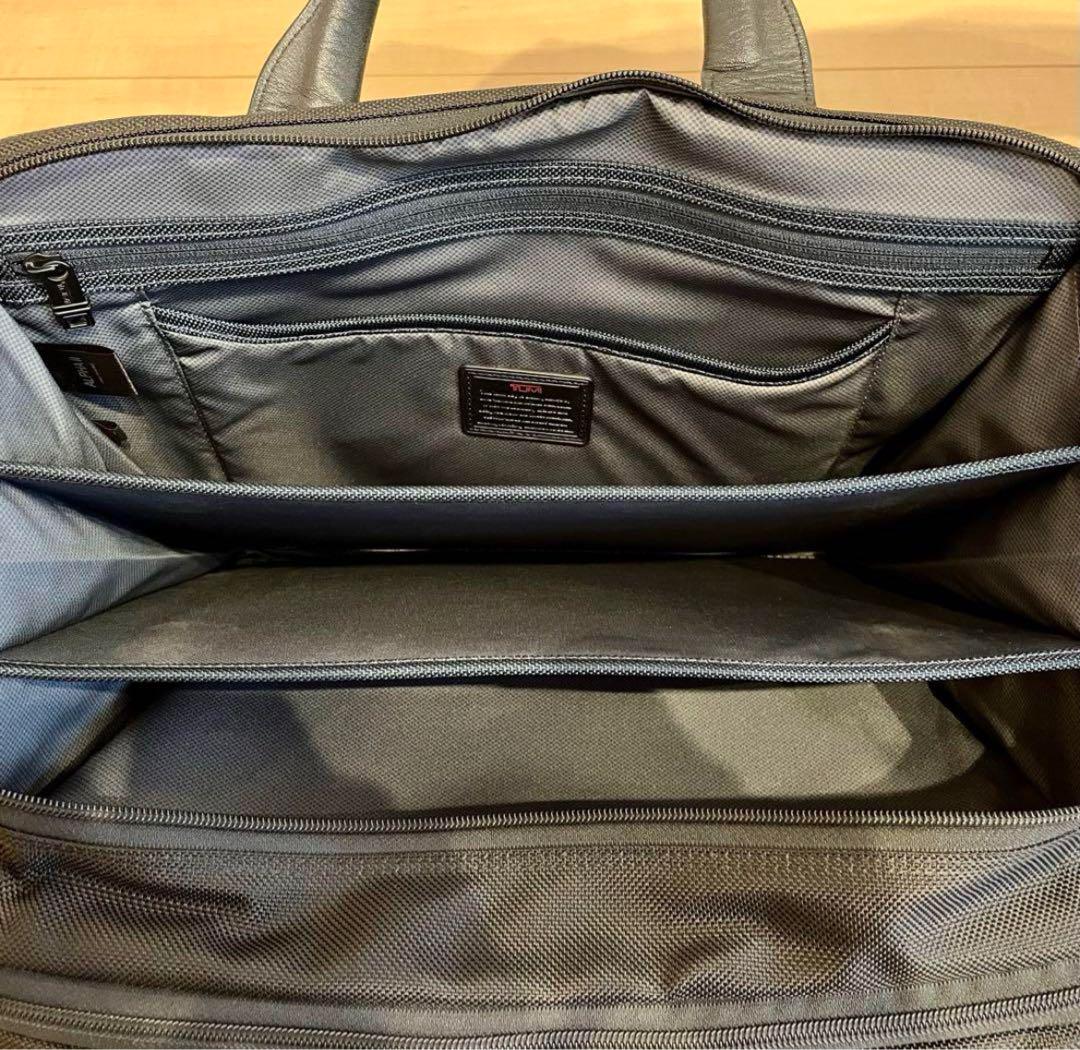 TUMI ビジネスバッグ　ブラック