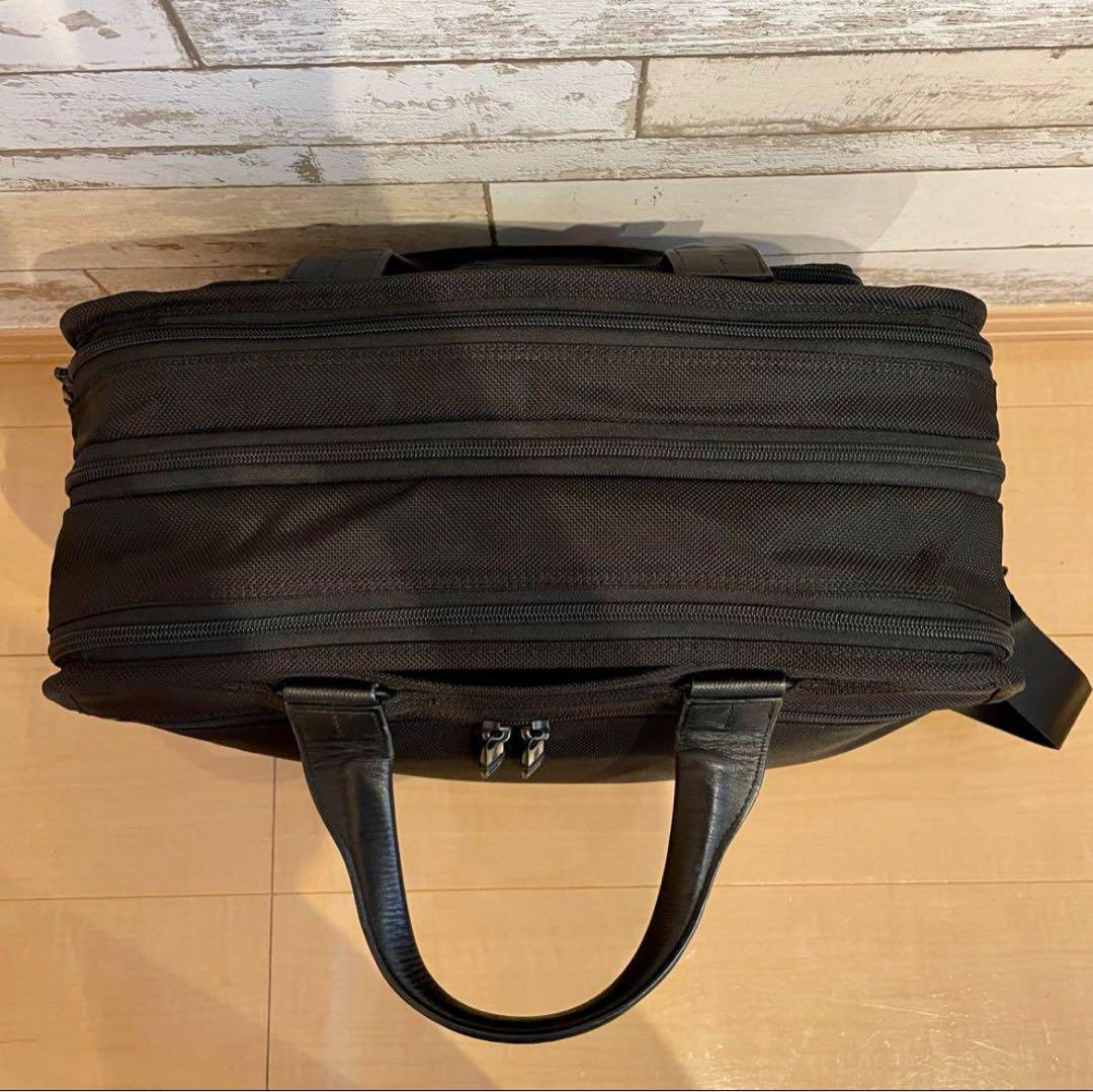 TUMI ビジネスバッグ　ブラック