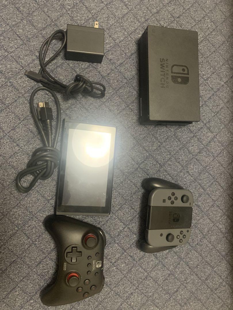 Switch本体＋HORIコントローラーセット