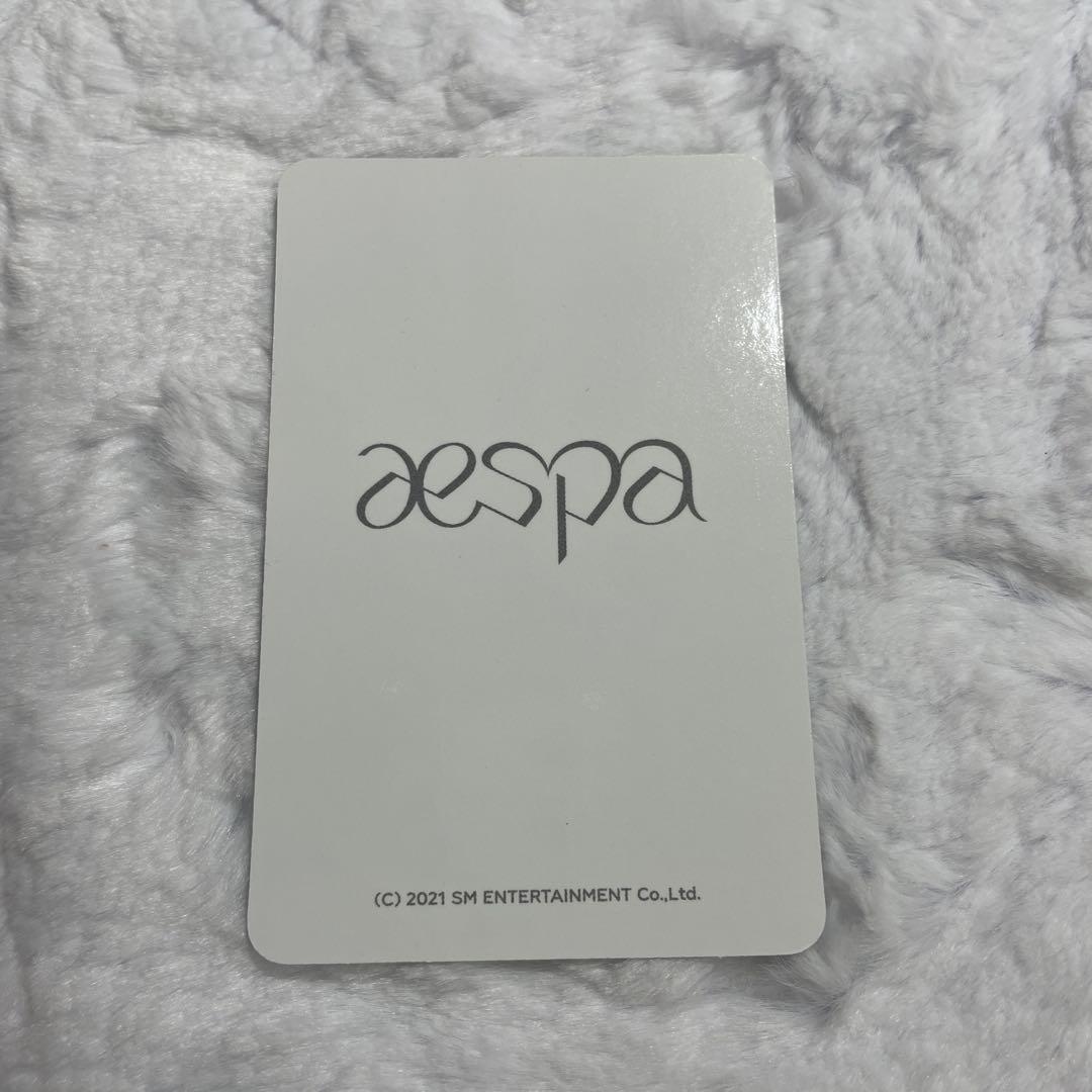 aespa ウィンター トレカ スペシャル md 購入 特典 フーディー aespa savage ウィンター スペシャルmd 特典 トレカ - メルカリ