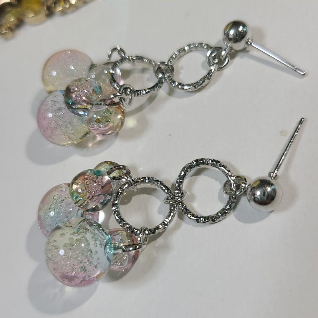 ハンドメイドピアス1600