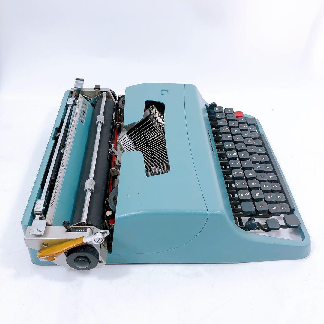 オリベッティ タイプライター lettera32