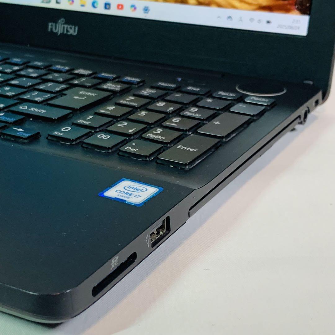 Core i7✨SSD1TB✨32GB✨カメラ✨富士通✨ブラック✨ノートパソコン Core i7✨SSD1TB✨32GB✨カメラ✨富士通✨ブラック✨ノートパソコン
