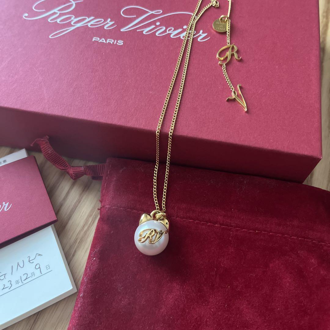 半額以下で買えるクーポン特集 ROGER VIVIER ロジェヴィヴィエ ネックレス アクセサリー