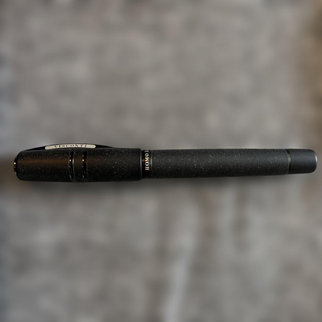 VISCONTI 万年筆 黒 サピエンス ダークエイジ